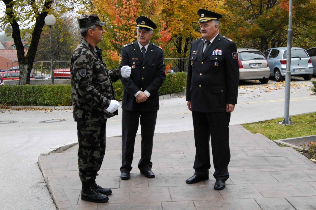 IG 2010_37